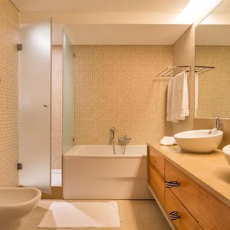 Sleeps 4 Pool Wifi T627032 * 韦尔都勒博
